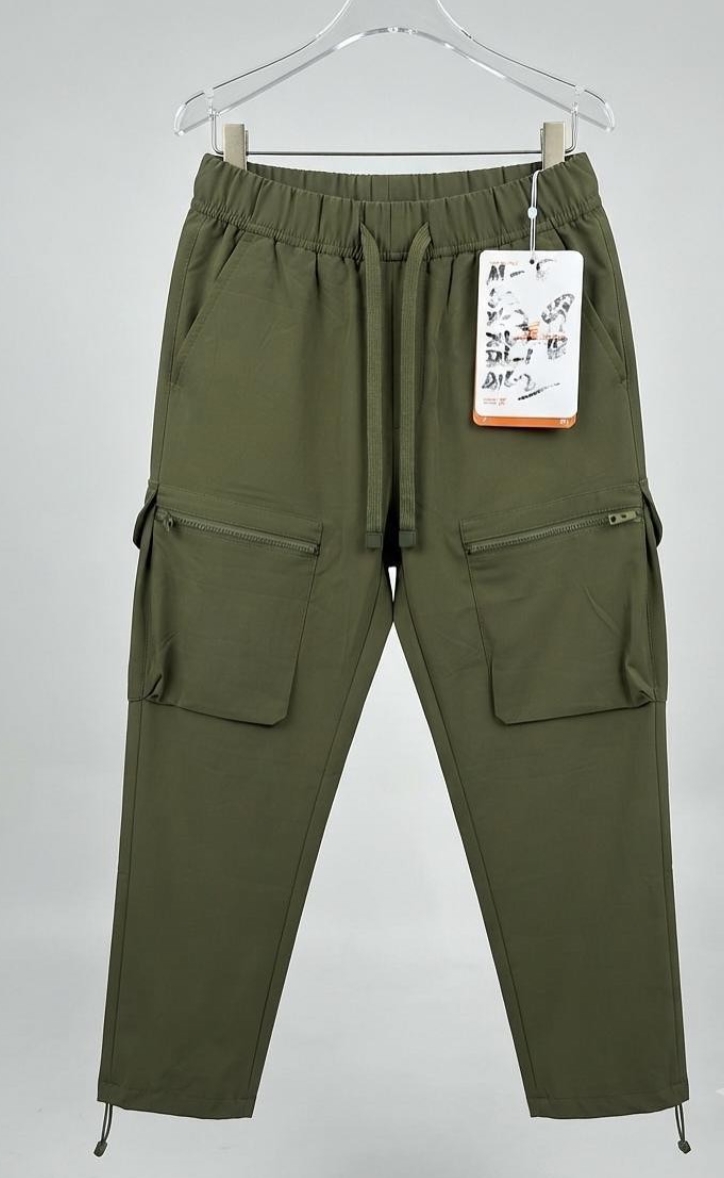 Calça Cargo Verde Militar com Cordão
