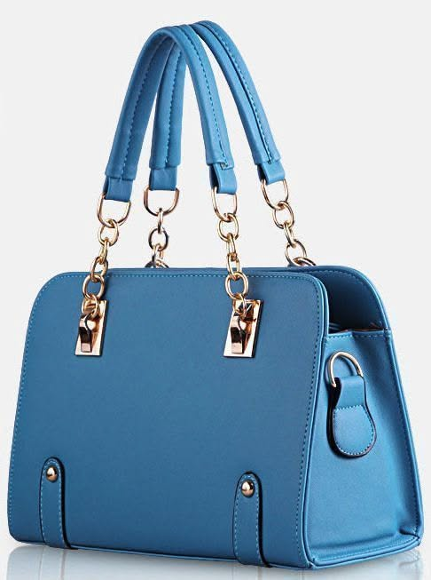 Bolsa Azul Denim com Pendente Decorativo — imagem 3 de 3